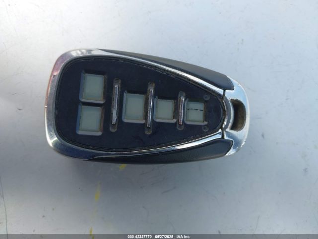 2019 CHEVROLET EQUINOX 2GNAXUEV5K6254431 Photo 10