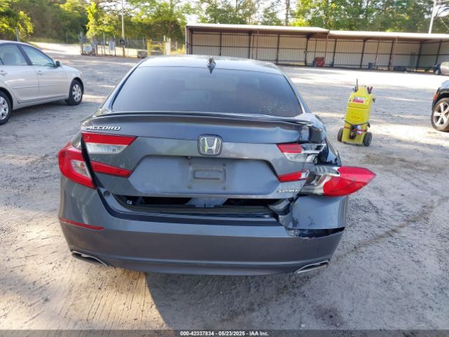 1HGCV1F30JA005928 Honda Accord Sport