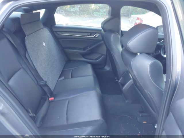 1HGCV1F30JA005928 Honda Accord Sport