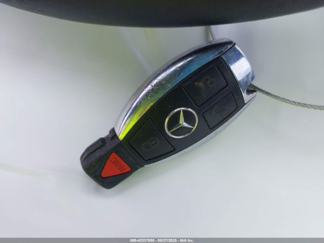 2010 MERCEDES-BENZ C 300 WDDGF5EB3AR113500 Photo 10