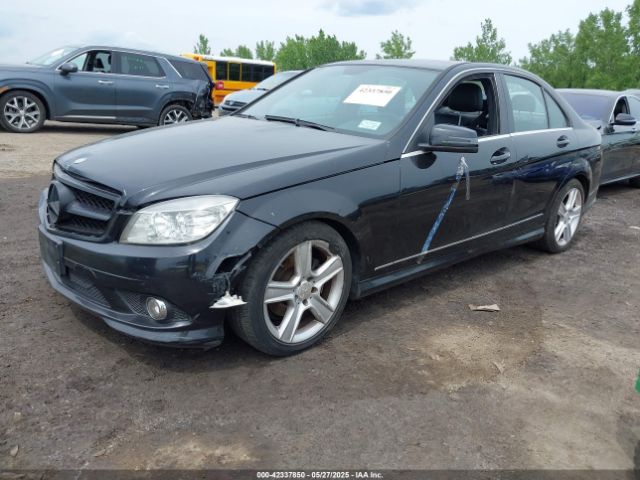 2010 MERCEDES-BENZ C 300 WDDGF5EB3AR113500 Photo 1