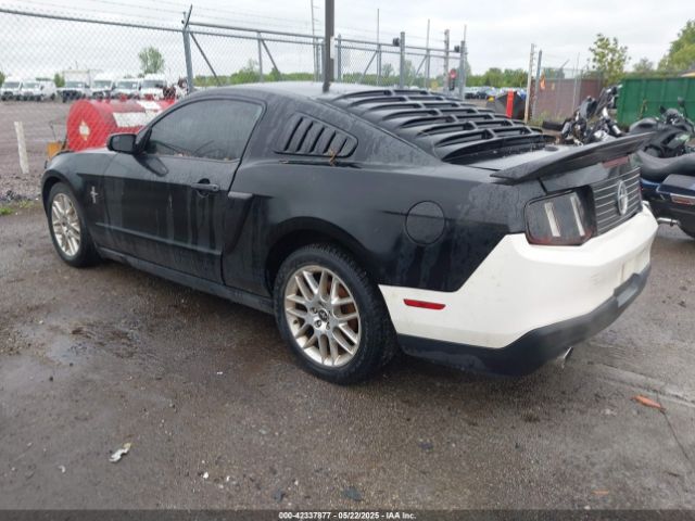 2011 FORD MUSTANG 1ZVBP8AM3B5104618 Photo 2
