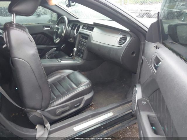 2011 FORD MUSTANG 1ZVBP8AM3B5104618 Photo 4