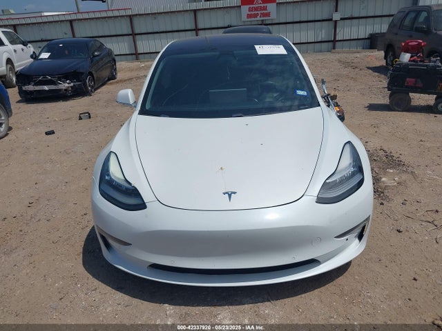 5YJ3E1EA3KF300254 Tesla 2019
