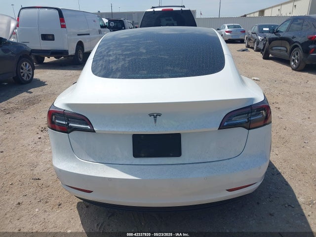 5YJ3E1EA3KF300254 Tesla 2019