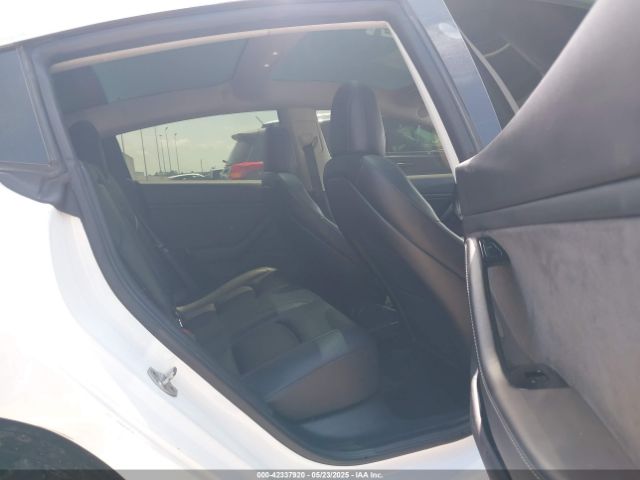 2019 TESLA MODEL 3 5YJ3E1EA3KF300254 Photo 7