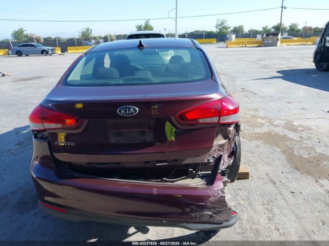 3KPFK4A75JE272012 KIA FORTE LX