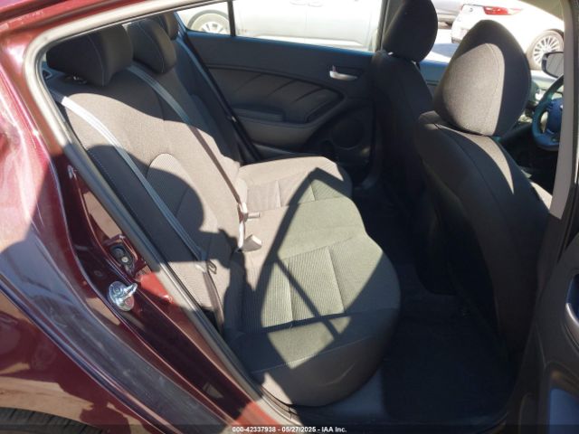 3KPFK4A75JE272012 KIA FORTE LX