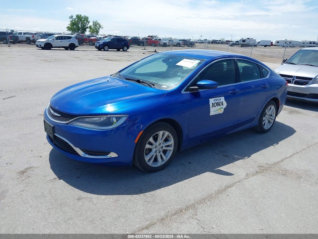 Chrysler 200 Limited 2015 1C3CCCAB4FN761054 Image 2