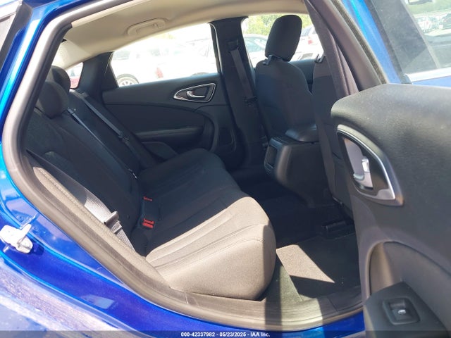 Chrysler 200 Limited 2015 1C3CCCAB4FN761054 Image 8