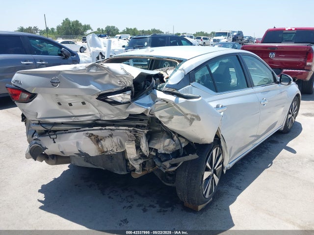 Nissan 2022 2022 1N4BL4DV9NN356248 Image 6