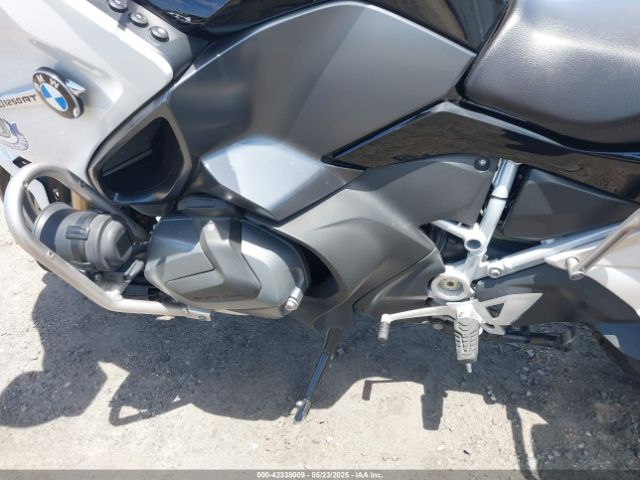 2022 BMW R 1250 WB10L0304N6F75127 Photo 8