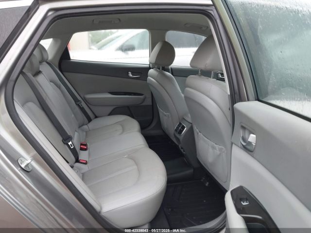 5XXGU4L30GG085317 KIA OPTIMA EX