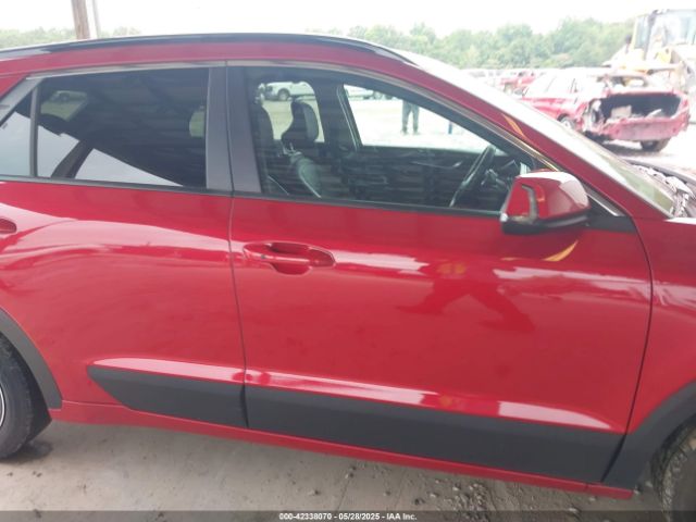 KNDCR3LE9P5044717 KIA NIRO EX