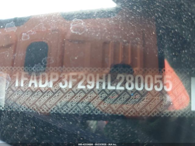 1FADP3F29HL280055 Ford FOCUS SE