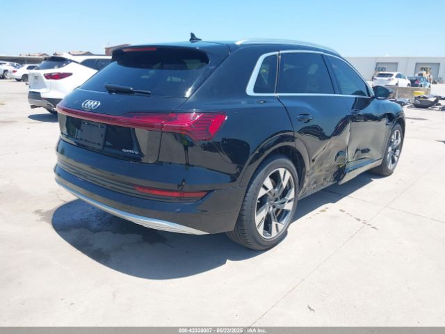 2022 AUDI E-TRON WA1LAAGEXNB010526 Photo 3