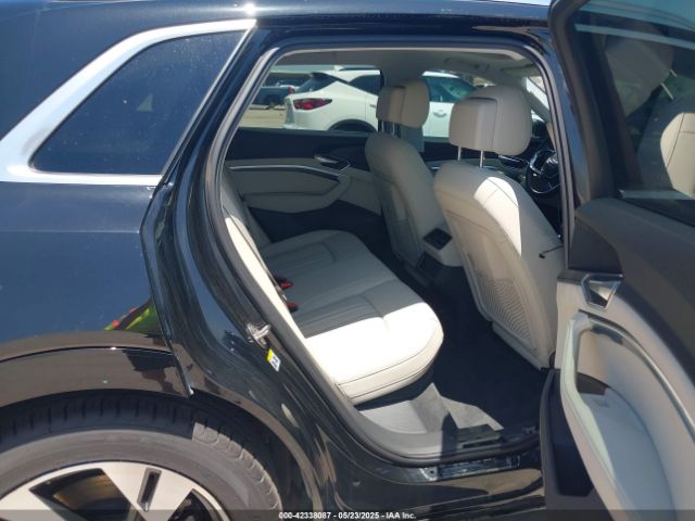 2022 AUDI E-TRON WA1LAAGEXNB010526 Photo 7