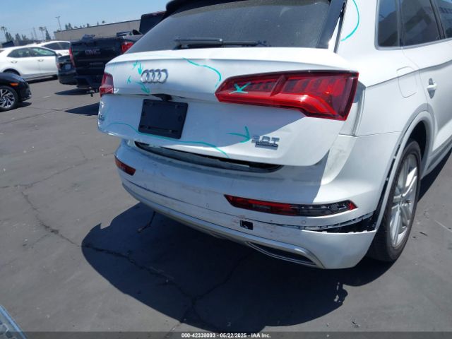 WA1BNAFY0J2205976 Audi 2018