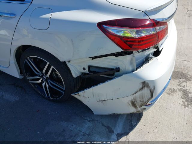 1HGCR2F62GA082569 Honda Accord Sport