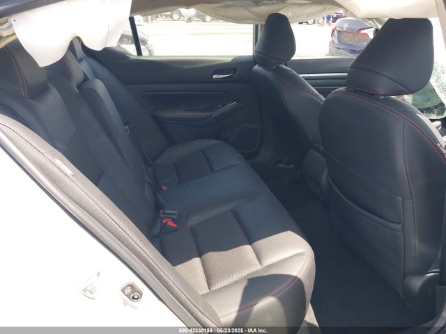 Nissan 2023 2023 1N4BL4CV9PN373586 Image 8