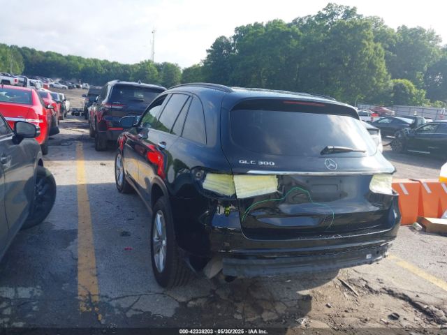 2018 MERCEDES-BENZ GLC 300 WDC0G4JB8JV086823 Photo 2