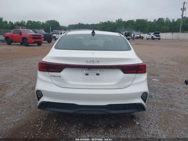 3KPF24AD7RE733020 KIA Forte Lxs
