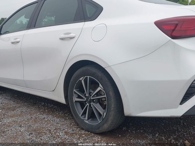 3KPF24AD7RE733020 KIA Forte Lxs
