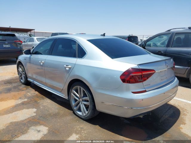 2019 VOLKSWAGEN PASSAT 1VWMA7A31KC012995 Photo 2