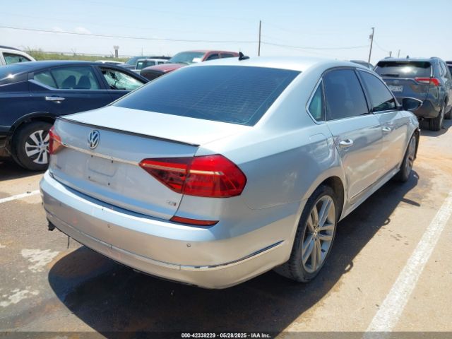 2019 VOLKSWAGEN PASSAT 1VWMA7A31KC012995 Photo 3