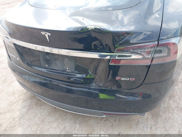 2015 TESLA MODEL S 5YJSA1H27FFP76315 Photo 5