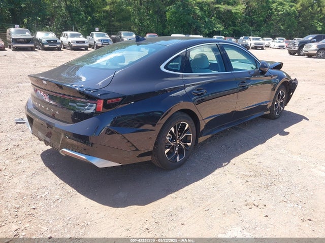 Hyundai SONATA SEL 2025 KMHL64JA8SA467833 Image 4