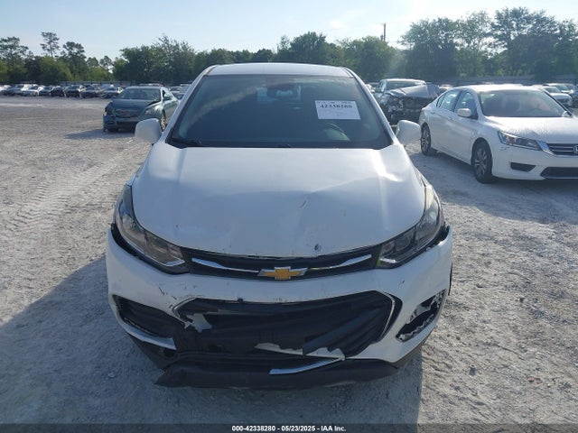 Chevrolet TRAX LS 2019 3GNCJKSB7KL153203 Image 12
