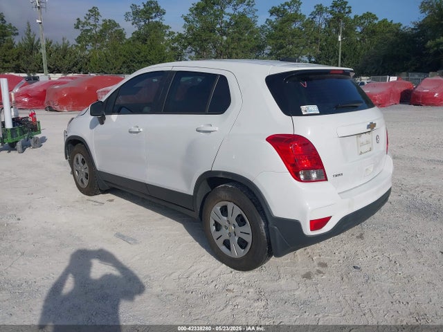 Chevrolet TRAX LS 2019 3GNCJKSB7KL153203 Image 3