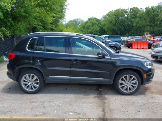 WVGBV3AX1EW626325 Volkswagen Tiguan Sel