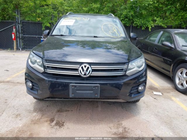 WVGBV3AX1EW626325 Volkswagen Tiguan Sel