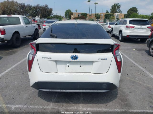 JTDKBRFU3G3024092 Toyota Prius Two