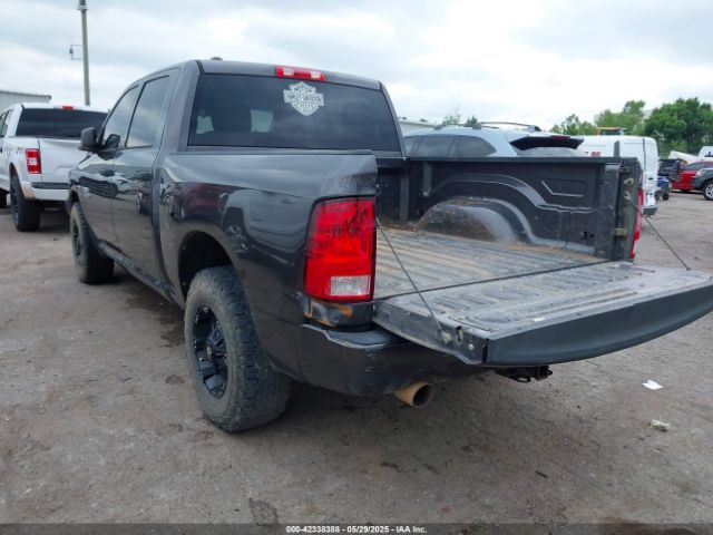 2015 RAM 1500 1C6RR7KT4FS619914 Photo 2
