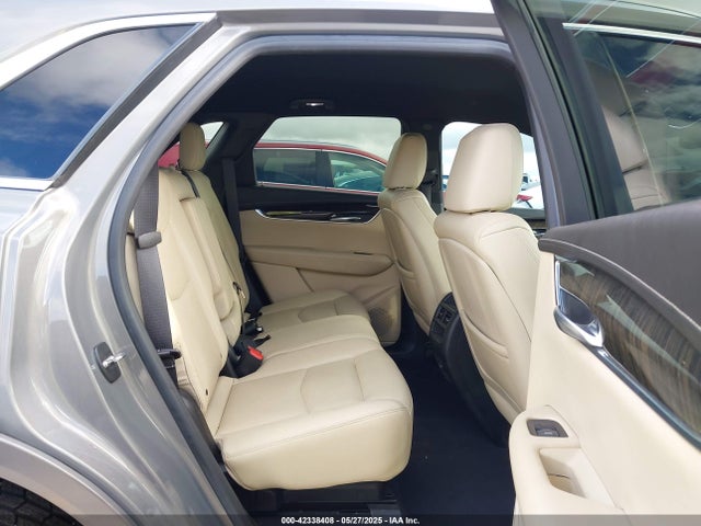 2017 CADILLAC XT5 1GYKNARS7HZ243892 Photo 7