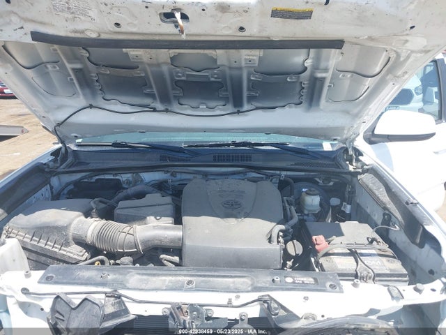 5TFCZ5AN1GX022195 Toyota Tacoma Sr V6/sr5 V6/trd Off Road/trd Sport