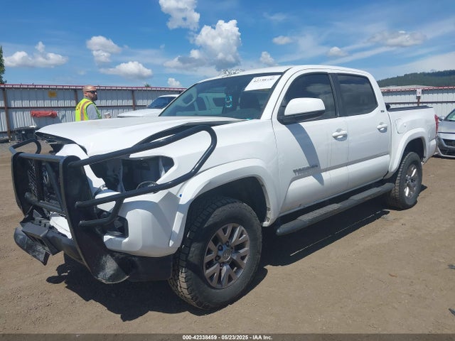 5TFCZ5AN1GX022195 Toyota Tacoma Sr V6/sr5 V6/trd Off Road/trd Sport