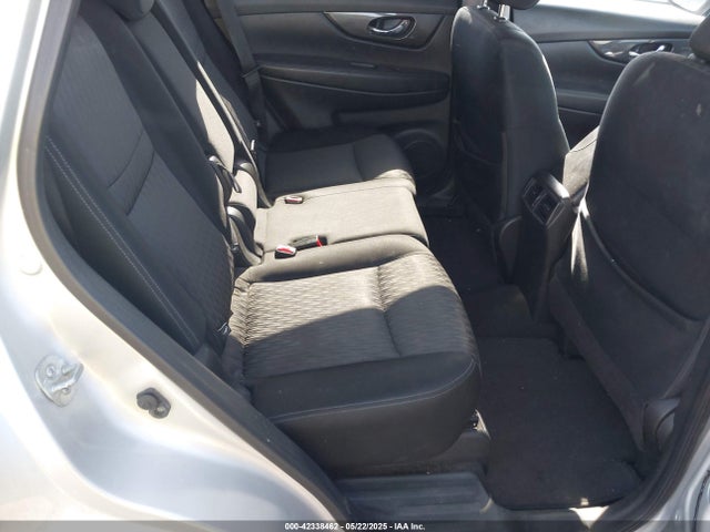 JN8AT2MT1HW153009 Nissan ROGUE SV