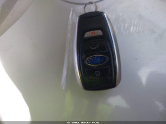 Subaru 2.0l na 2015 JF1GPAZ62FH305572 Image 11