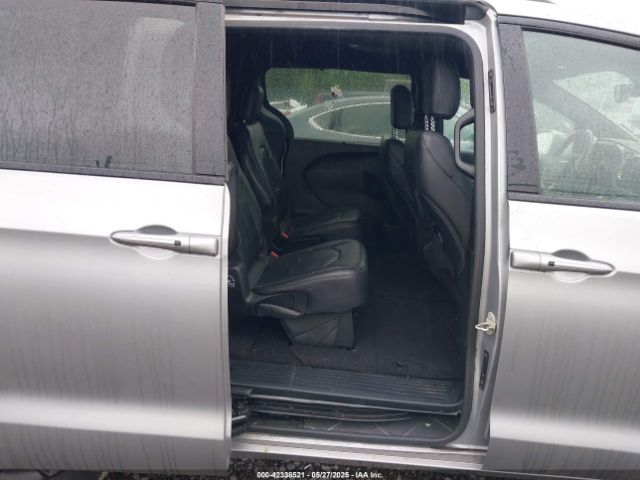 2018 CHRYSLER PACIFICA 2C4RC1BG6JR172250 Photo 7