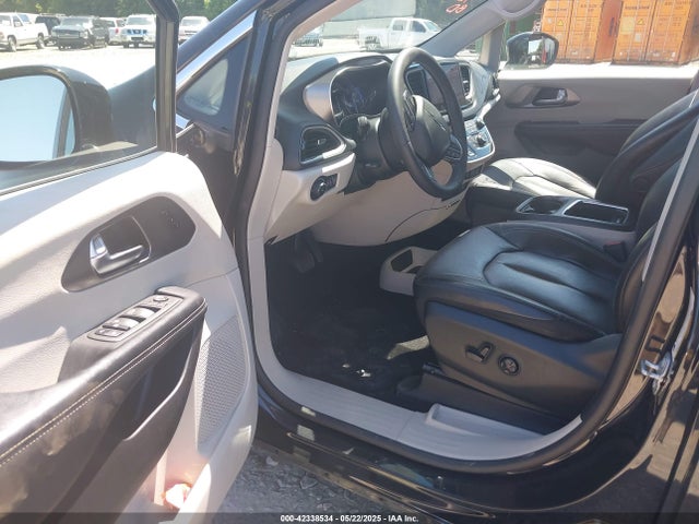 2C4RC1BG1NR117291 Chrysler Pacifica Touring L