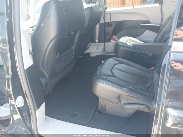 2C4RC1BG1NR117291 Chrysler Pacifica Touring L