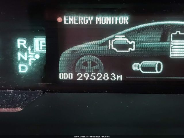 JTDKN3DU8F0427475 Toyota Prius Three