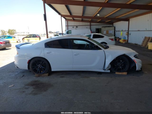 2C3CDXBG3JH247521 Dodge Charger Sxt Rwd