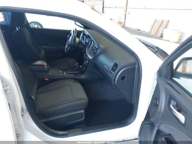 2C3CDXBG3JH247521 Dodge Charger Sxt Rwd