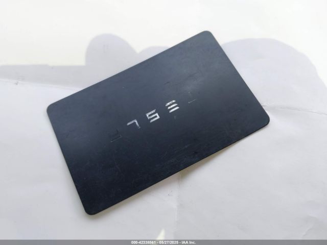 5YJ3E1EC6PF431574 Tesla 2023