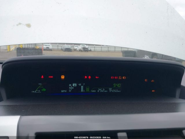 JTDZN3EU9E3312328 Toyota Prius V Five